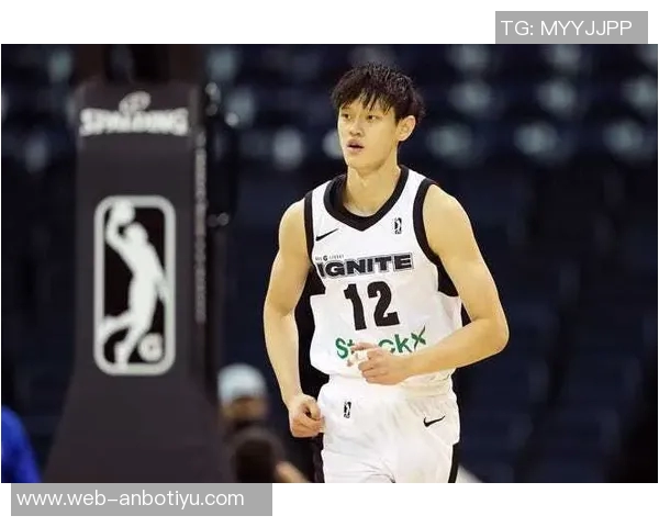 媒体人分析曾凡博未来发展建议健康完成CBA后参加NBA训练营 媒体人分析曾凡博未来发展建议健康完成CBA后参加NBA训练营