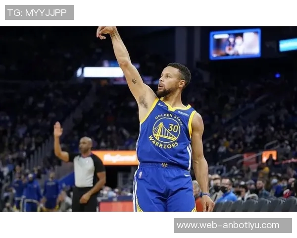 帕森斯分析库里投篮技巧称其若愿意可打到45岁 帕森斯分析库里投篮技巧称其若愿意可打到45岁