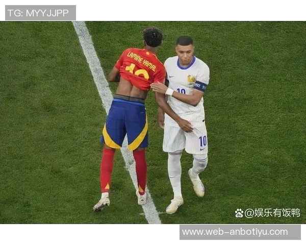 姆巴佩本场表现亮眼三次射门四次关键传球助力球队进攻