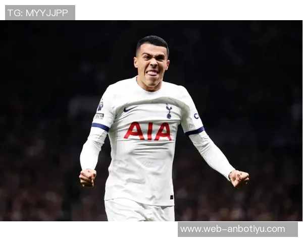 热刺边卫波罗赛后怒斥队友无视球迷行为引发众怒令人失望