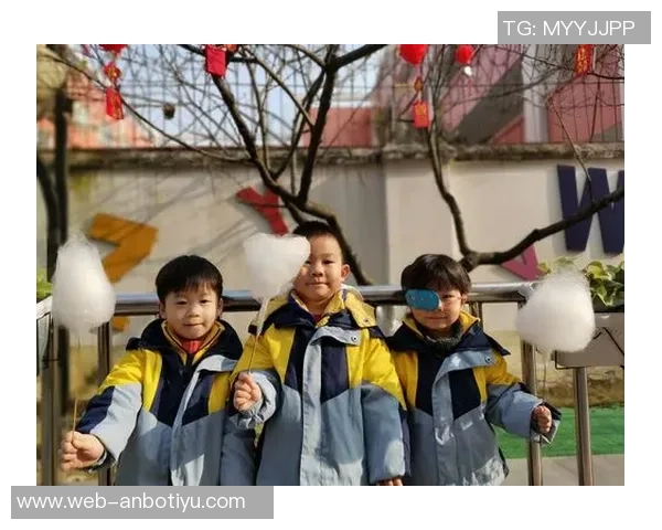 米奇谈文班先发问题强调需从球队最佳利益出发进行抉择 米奇谈文班先发问题强调需从球队最佳利益出发进行抉择