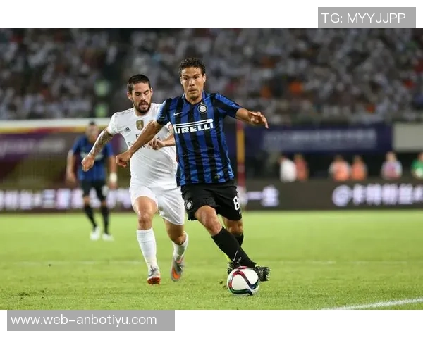 埃尔纳内斯评现役意甲10号球员帕斯劳塔罗莱奥排名分析