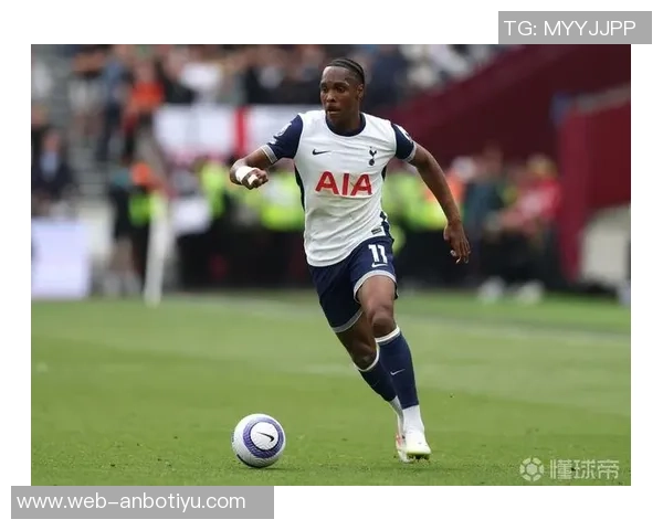 法尔克透露拜仁计划提拔青训小将接替格雷茨卡并重金引进边锋 法尔克透露拜仁计划提拔青训小将接替格雷茨卡并重金引进边锋