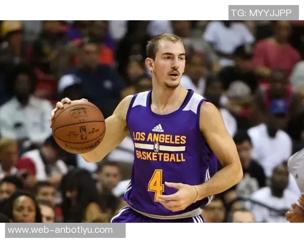 雄鹿因科斯塔斯无法签双向合同选择签下老五增强阵容深度 雄鹿因科斯塔斯无法签双向合同选择签下老五增强阵容深度