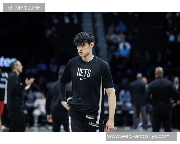 曾凡博在中国赛表现平平被篮网裁掉10分钟无得分仅有1次抢断 曾凡博在中国赛表现平平被篮网裁掉10分钟无得分仅有1次抢断